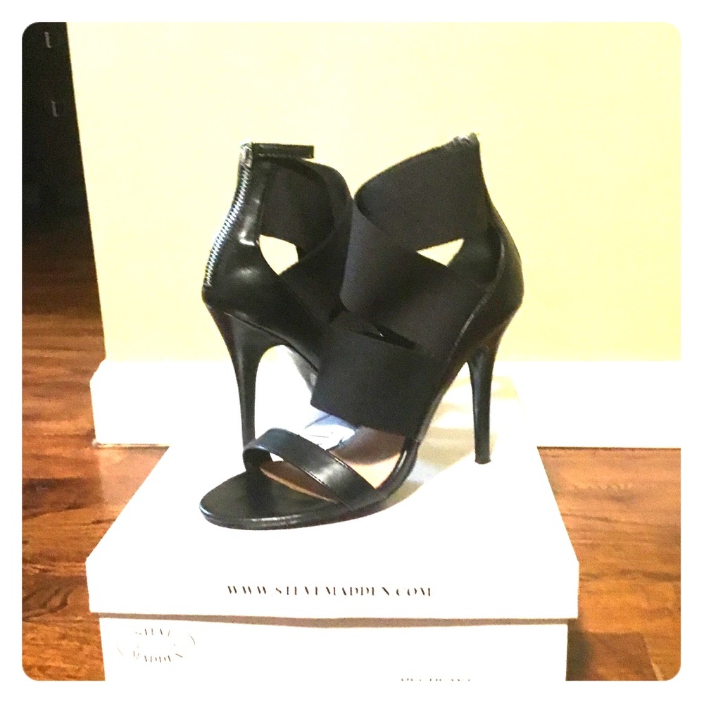 Steve Madden Sandle